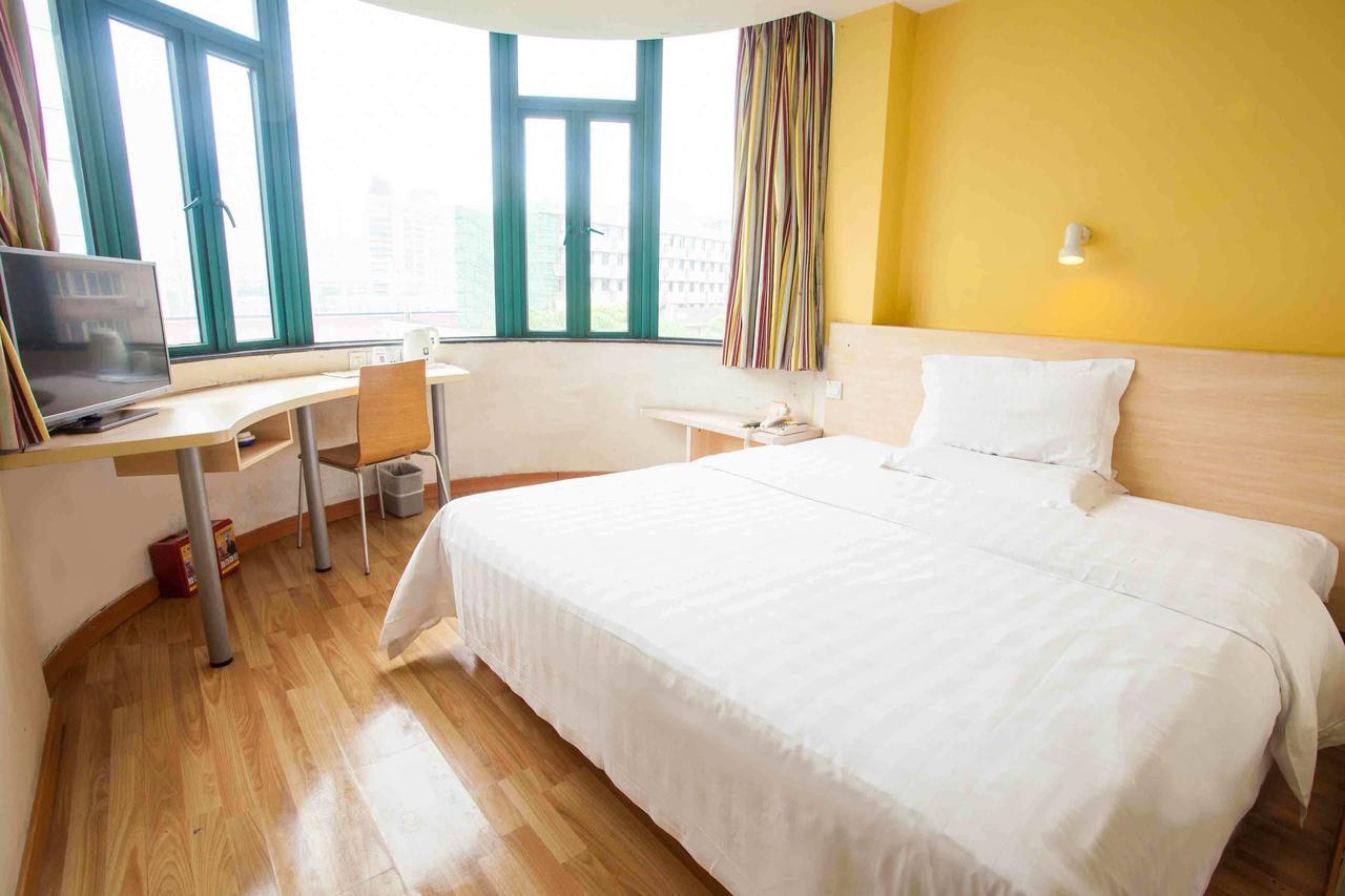 7Days Inn Zhongshan San Xiang Market Trung Sơn Phòng bức ảnh
